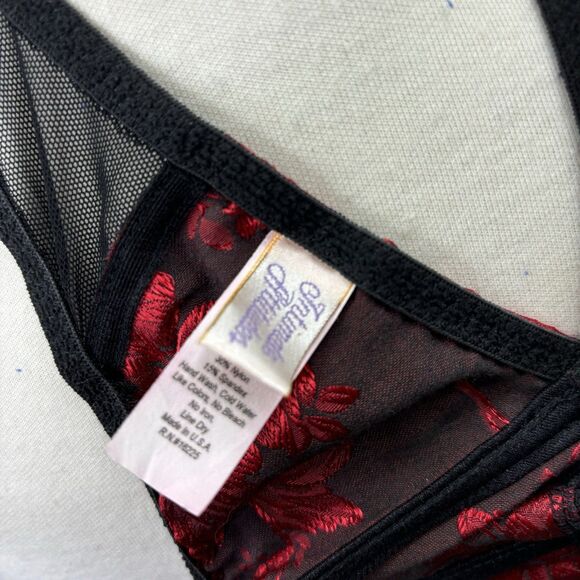 Vintage Intimate attitude Red Satin Bra 38C Barcade Vamp 80s Lingerie Gothic vtg - Picture 13 of 14